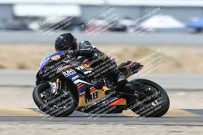 media/Apr-18-2025-CVMA Friday Practice (Fri) [[88baa45499]]/Racer 3/Session 5 (Turn 14 Tip In)/